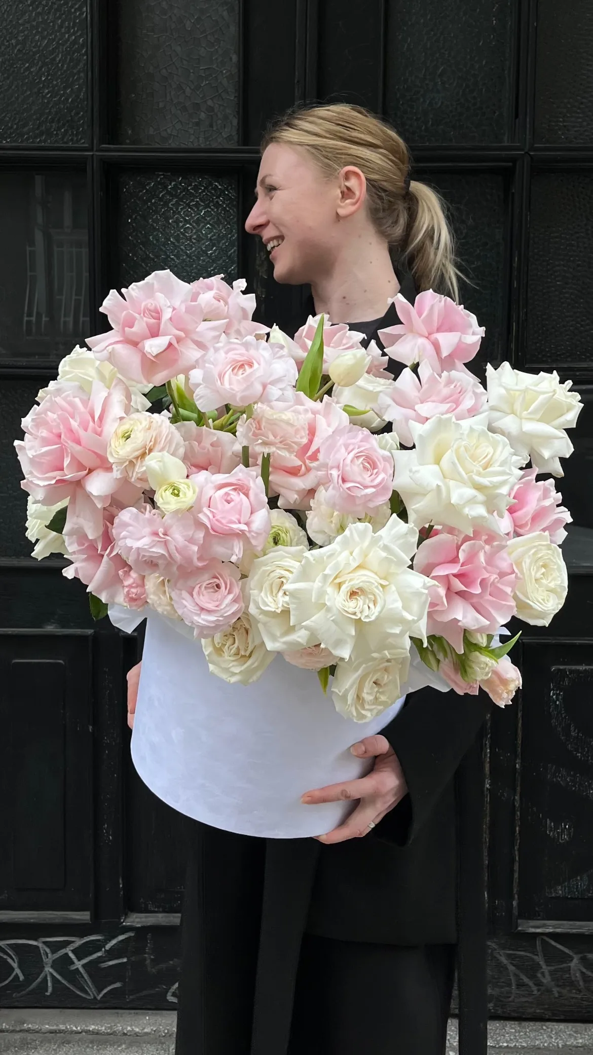 Serotonin Flowers bouquet